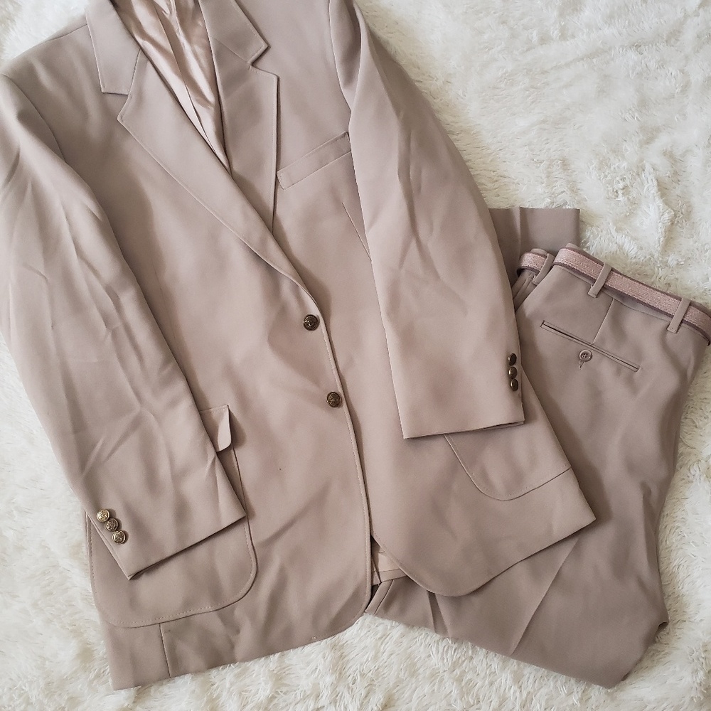 Vintage Edgeworth Beige Suit Tailored in USA